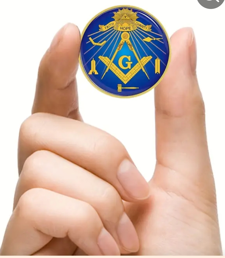 Pin Ojo Triangular 