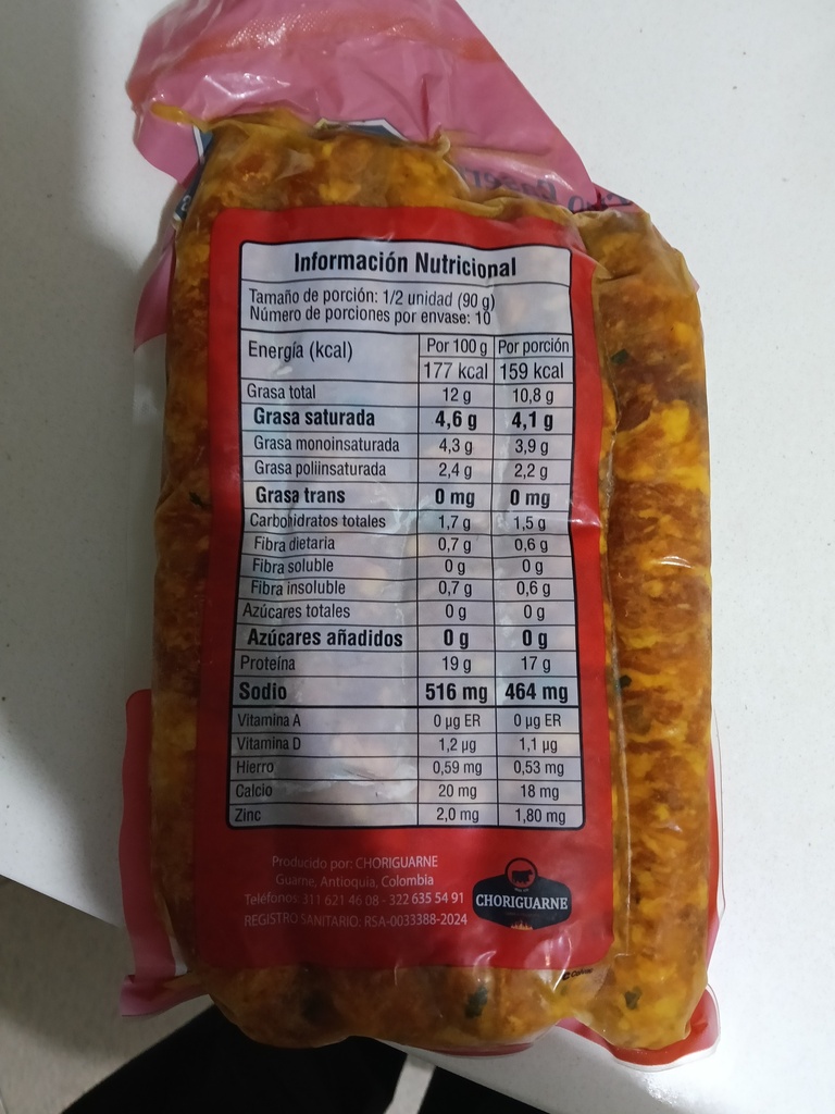 Chorizo crudo gigante 25x4 cms Choriguarne paquete x 5.....Únicamente para Medellin y área Metropolitana 