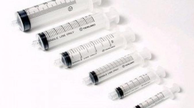 Jeringa Desechable x 20 ml 21x1 ½ caja x 50 uni